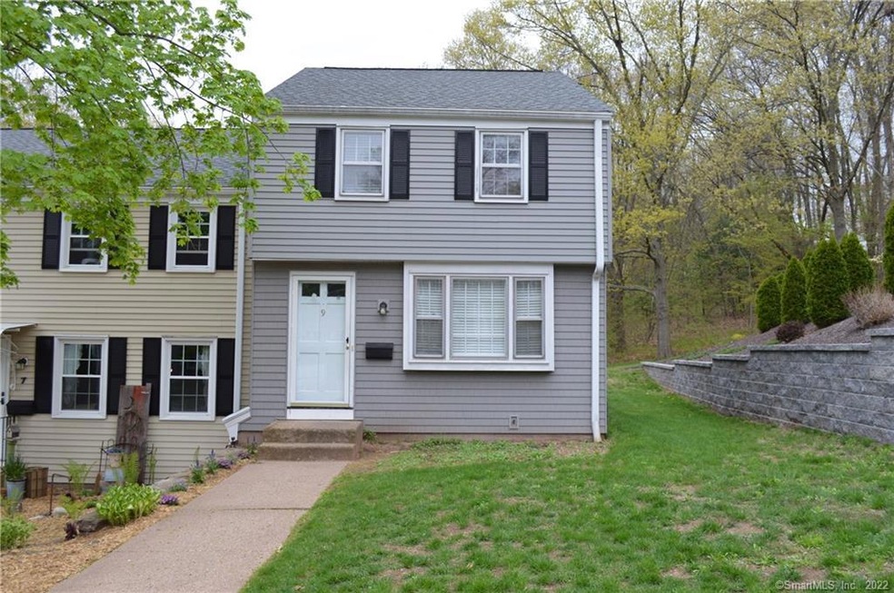 9 Boxwood Ln unit 9, Glastonbury, CT 06033 - photo 1