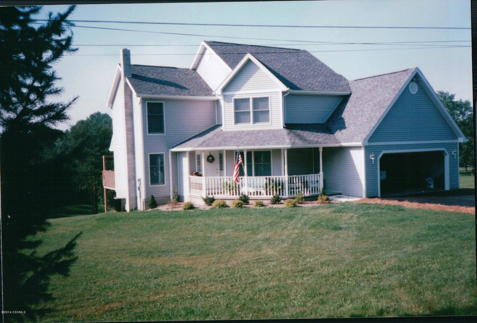 34 Upper Woodcrest Rd, Berwick, PA 18603 - photo 1