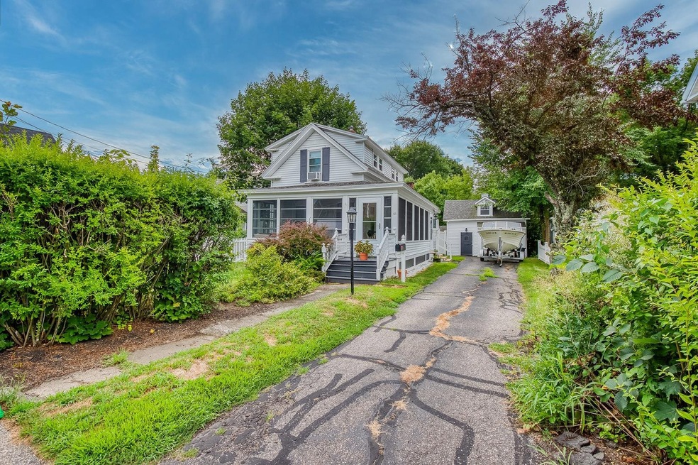 41 Forest St, Dover, NH 03820 - photo 1