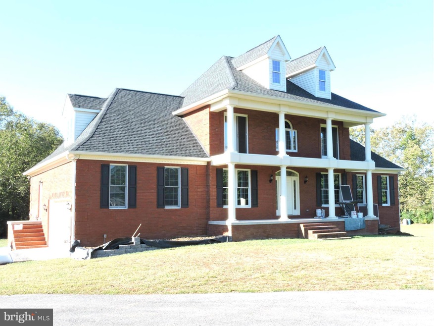 69 Sidneys Way, Bunker Hill, WV 25413 - photo 1