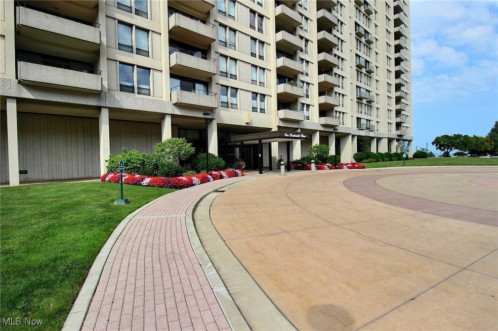 Sold $799,900 • Co-Listing Agent