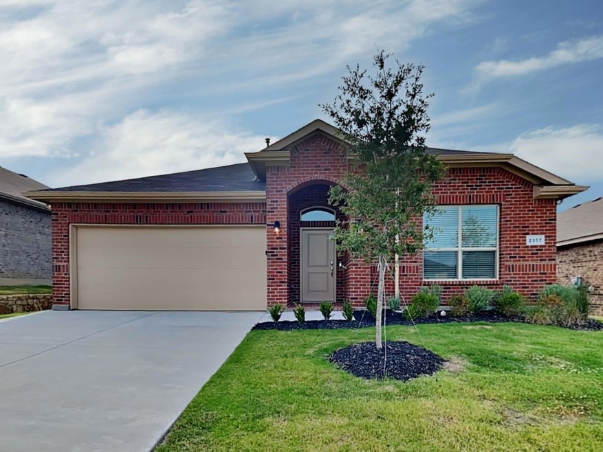 2357 Briscoe Ranch Dr, Hudson Oaks, TX 76087 - photo 1