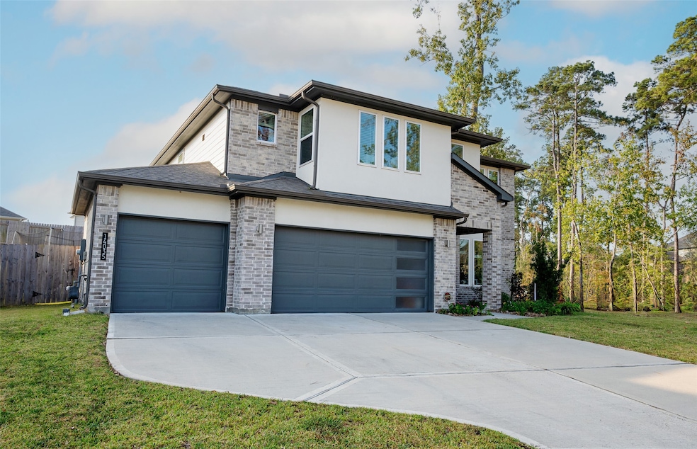 14035 Valley Creek Ct, Conroe, TX 77384 - photo 1