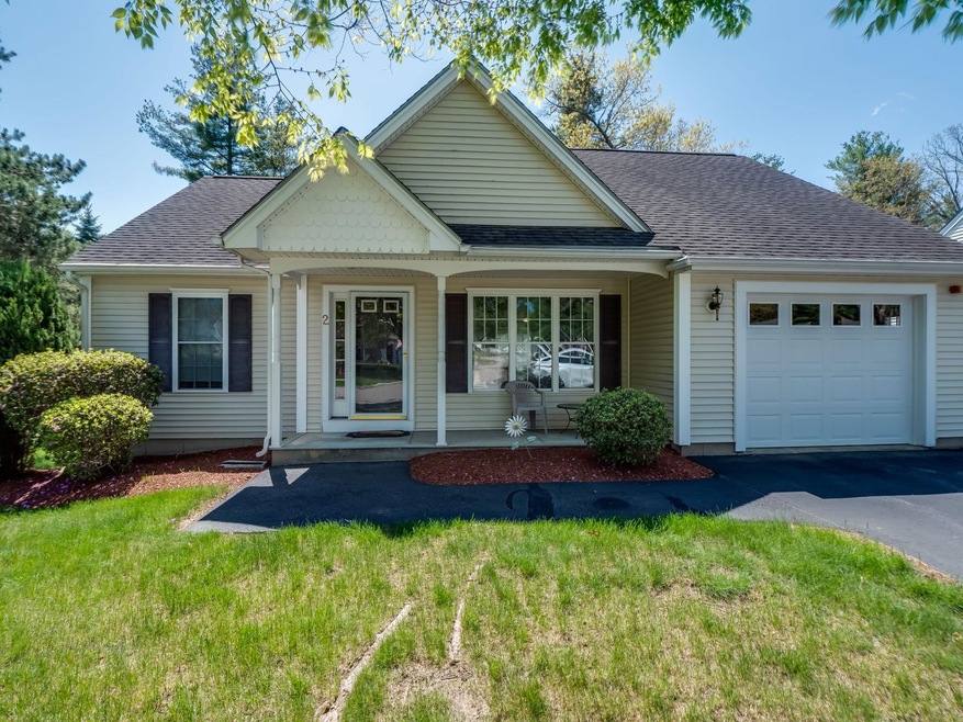 2 Dixon Dr, Litchfield, NH 03052 - photo 1