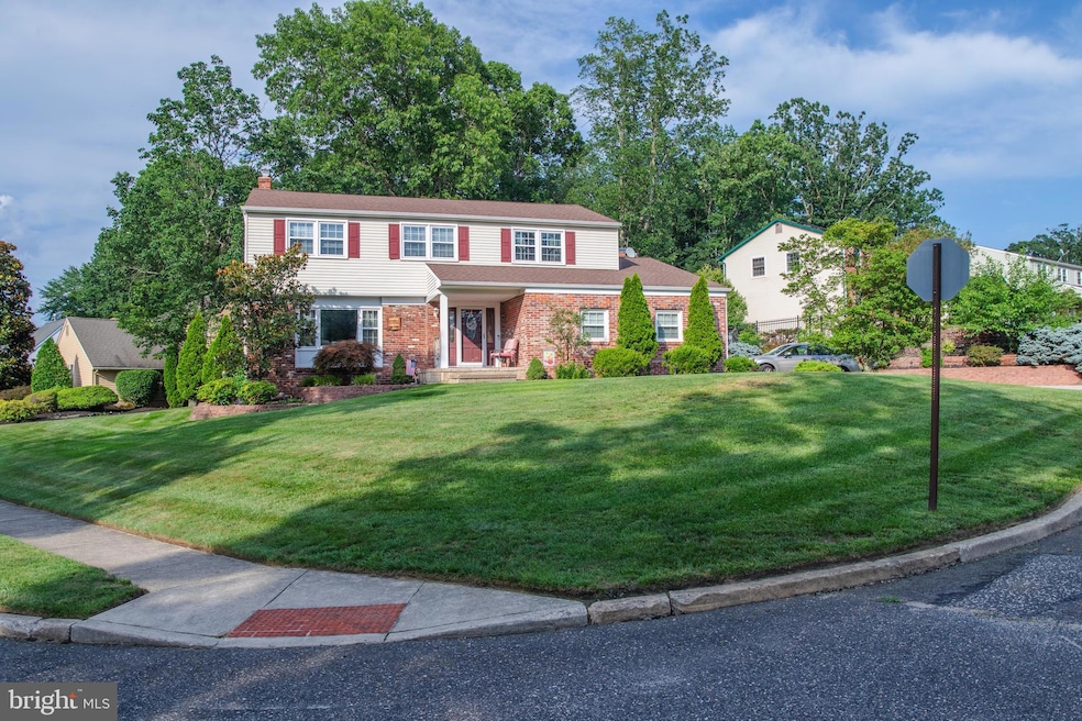 12 Palmer Ct, Sewell, NJ 08080 - photo 1