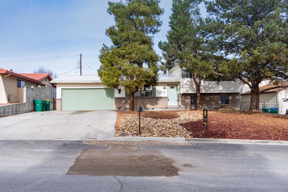 5606 Ravella Dr, Farmington, NM 87402 - photo 1