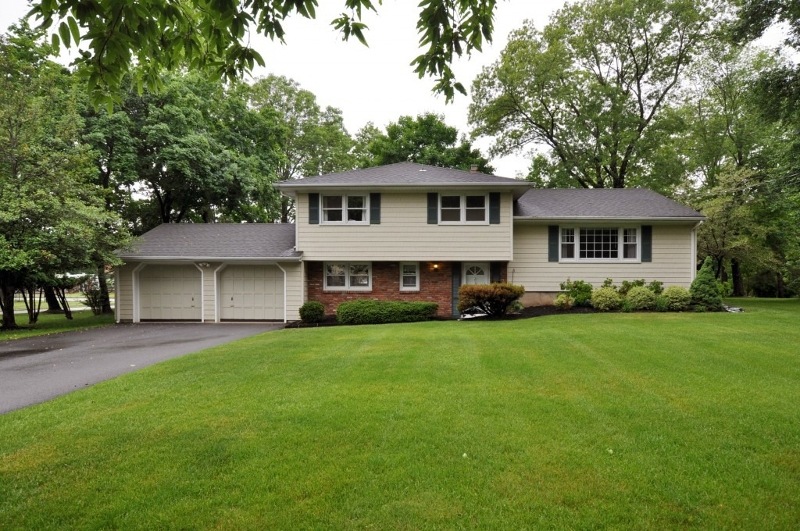 239 Brooklake Rd, Florham Park, NJ 07932 - photo 1