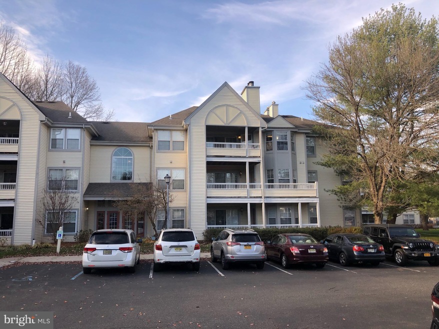 107 Lassen Ct unit 12, Princeton, NJ 08540 - photo 1