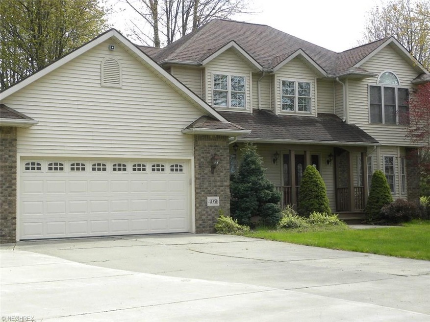 Beautiful contemporary styled 4 bedroom 2.5 bath b