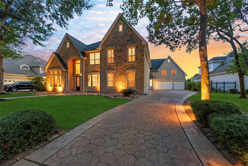 Welcome home to 19907 Westside Forest Drive nestle