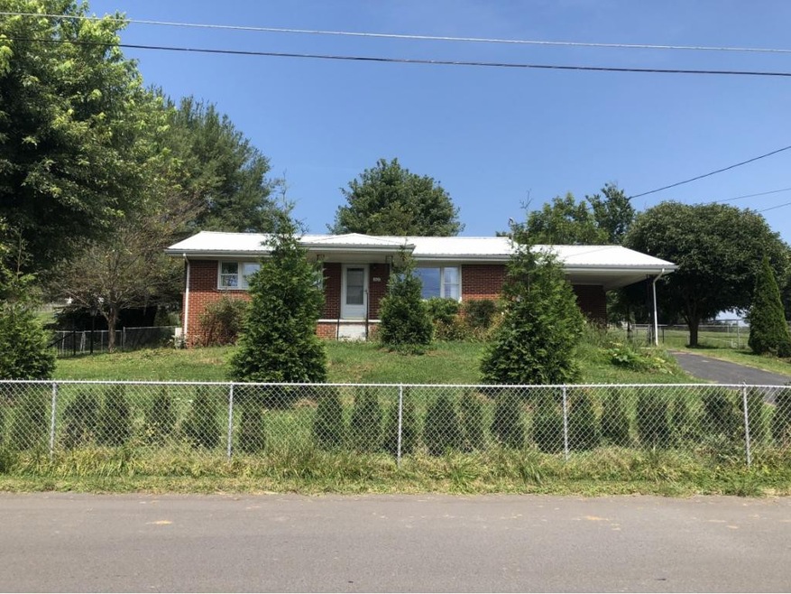 1409 Squibb Dr, Johnson City, TN 37601 - photo 1