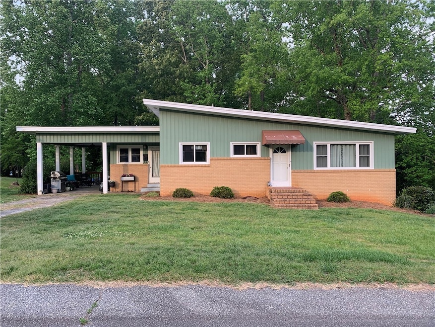 Sold $171,500 • Co-Listing Agent