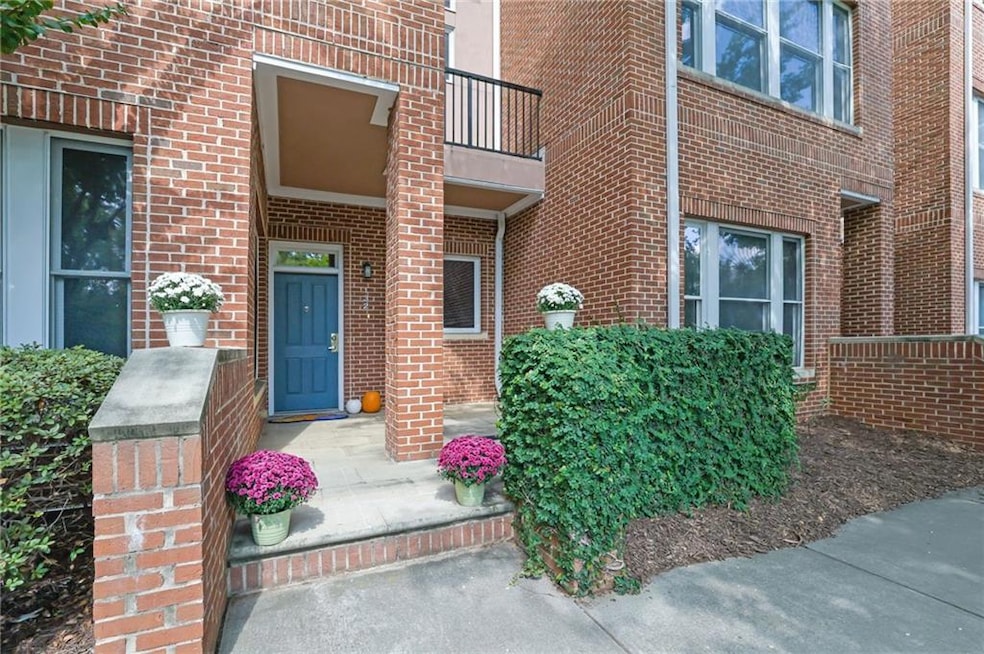 Welcome to Sera Townhomes Unit 132
