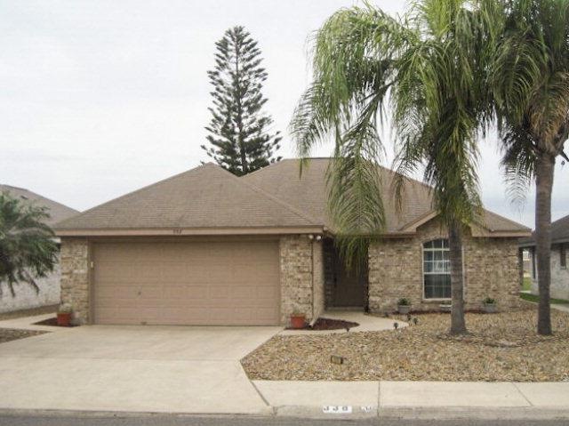 338 Diana Dr, Alamo, TX 78516 - photo 1