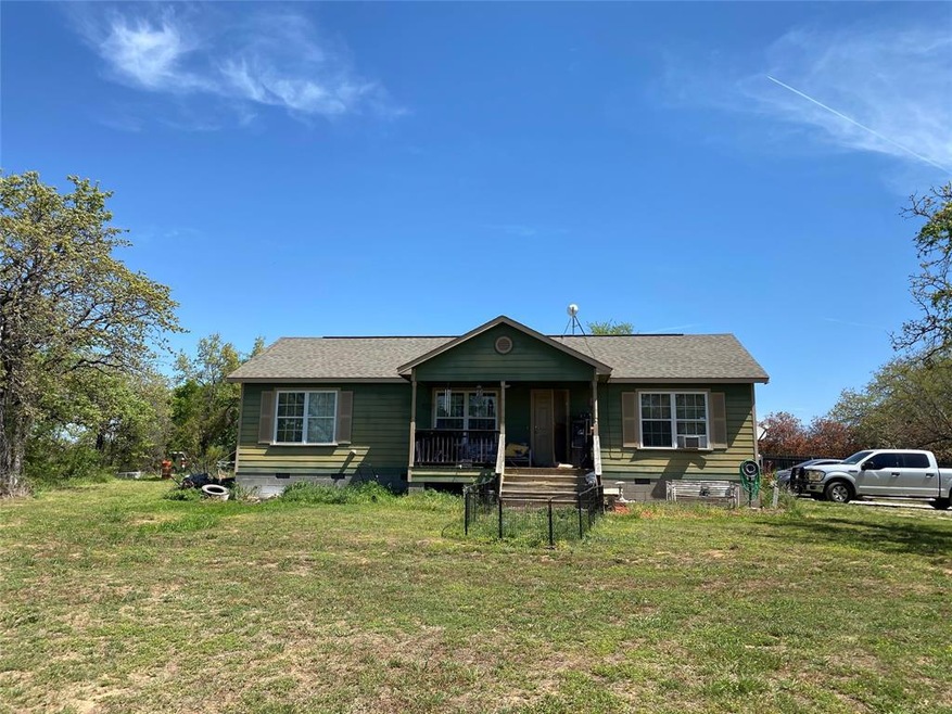 570 Shanes Ln, Weatherford, TX 76087 - photo 1