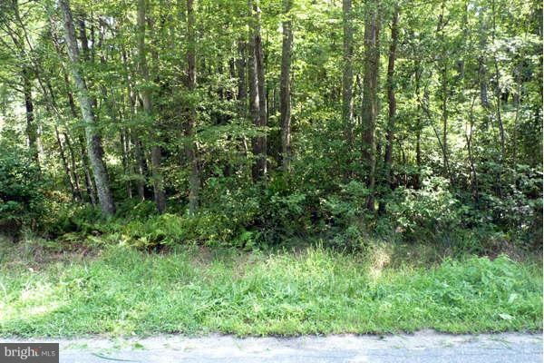 7 Nicholson Dr, Colonial Beach, VA 22443 - photo 1