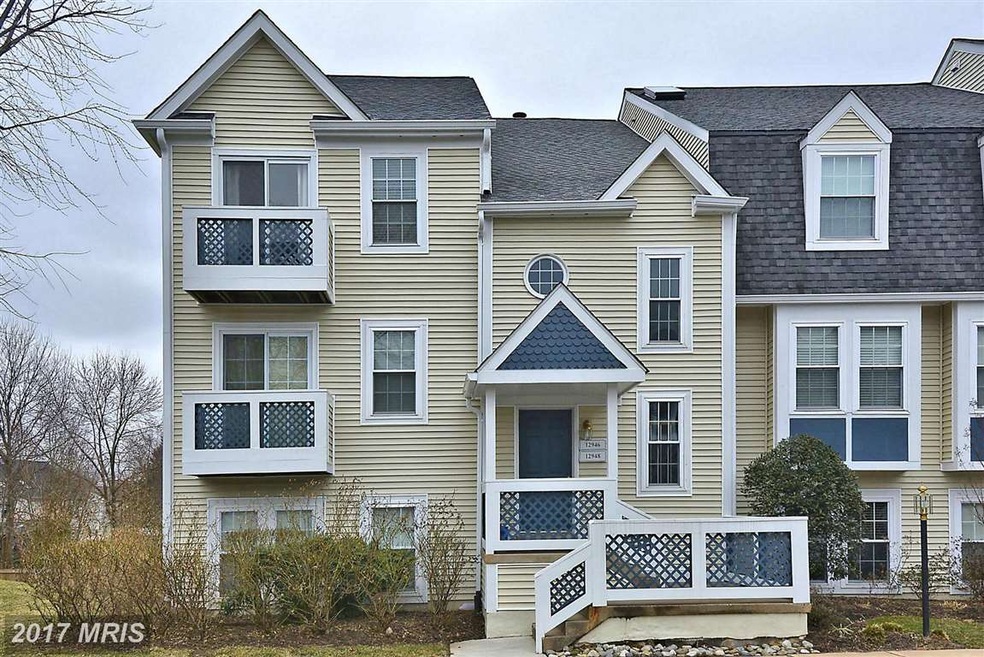 12946 Grays Pointe Rd unit C, Fairfax, VA 22033 - photo 1