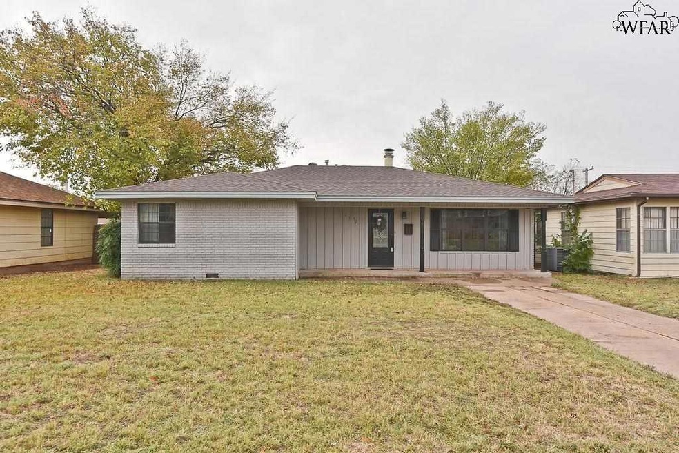 1517 Hursh Ave, Wichita Falls, TX 76302 - photo 1
