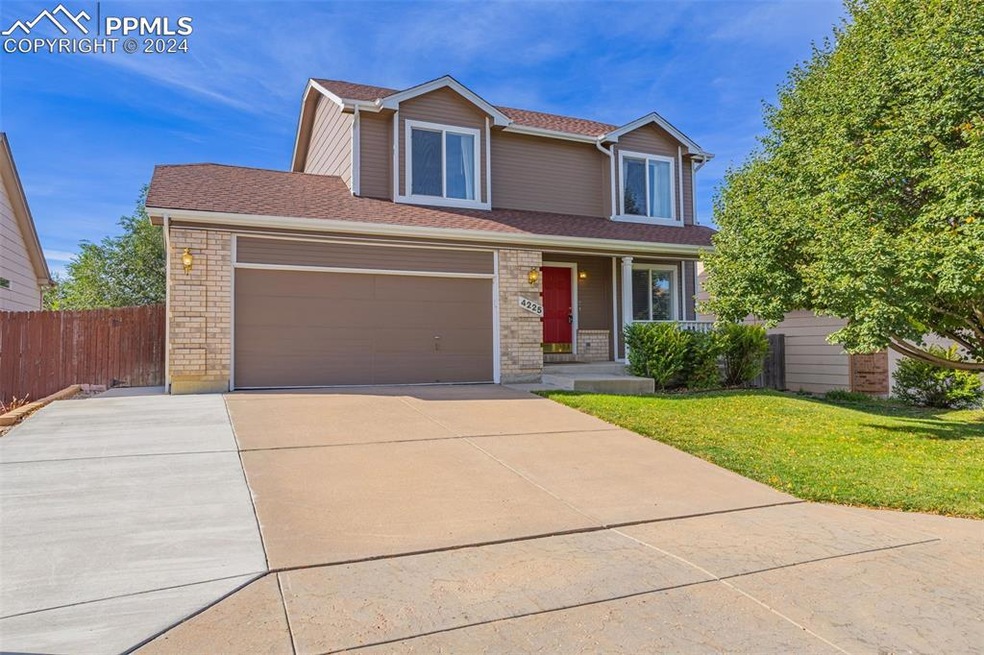 Sold $399,900 • Co-Listing Agent
