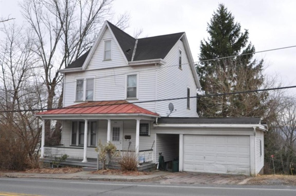 940 Knox Ave, Easton, PA 18042 - photo 1