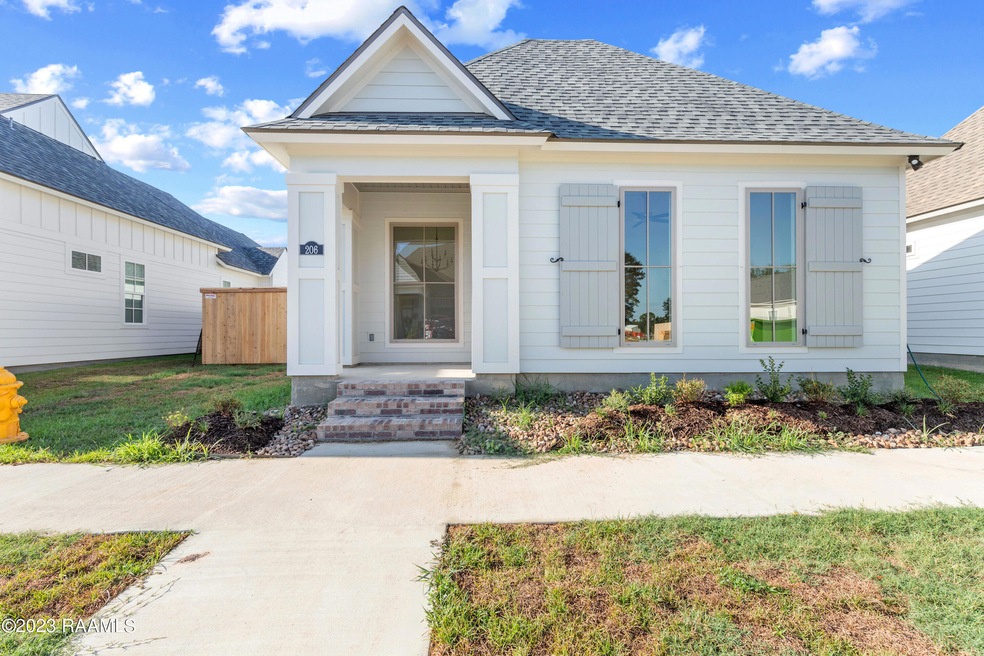 206TrailPointe-5