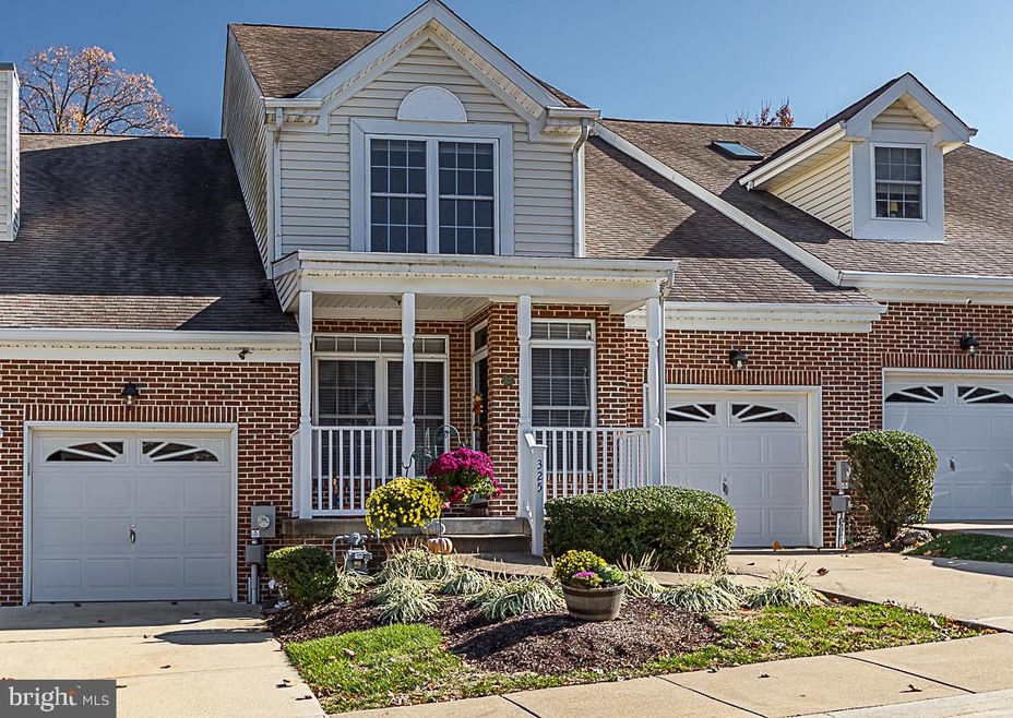 325 Regis Falls Ave, Wilmington, DE 19808 - photo 1