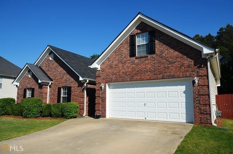 80 Pebble Ln, Covington, GA 30016 - photo 1