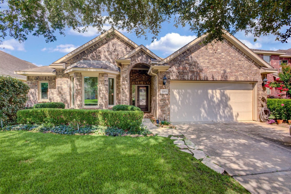 2210 Wembley Way, Rosenberg, TX 77471 - photo 1