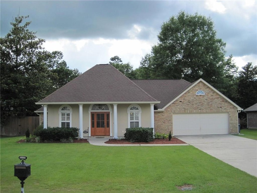 64569 Barrington Ct, Pearl River, LA 70452 - photo 1