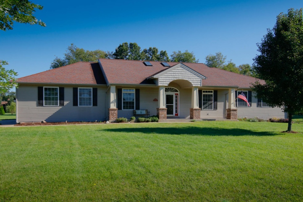 25590 Prairieview Dr-101
