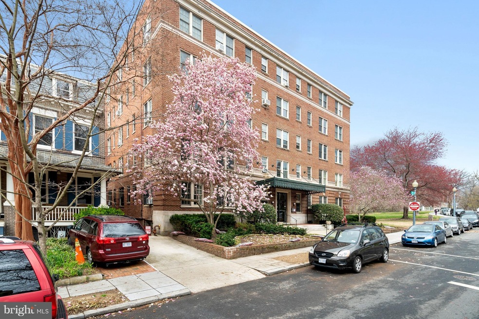2456 20th St NW unit B, Washington, DC 20009 - photo 1