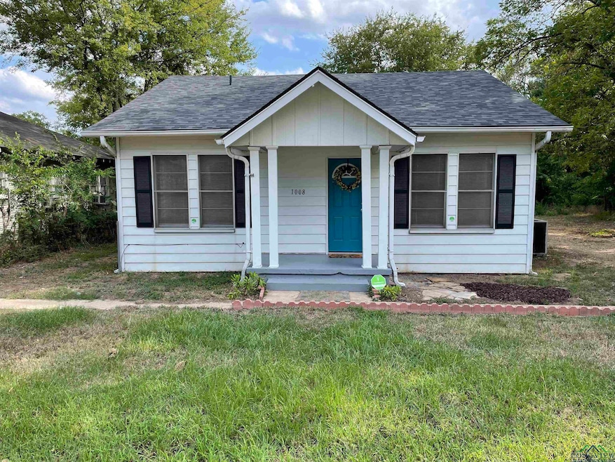 1008 Bodie St, Longview, TX 75601 - photo 1