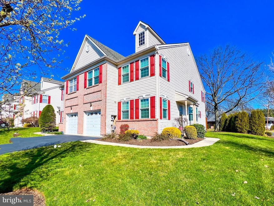 201 Raintree Crossing, Hatfield, PA 19440 - photo 1