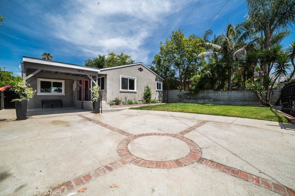 14711 Cobalt St, Sylmar, CA 91342 - photo 1