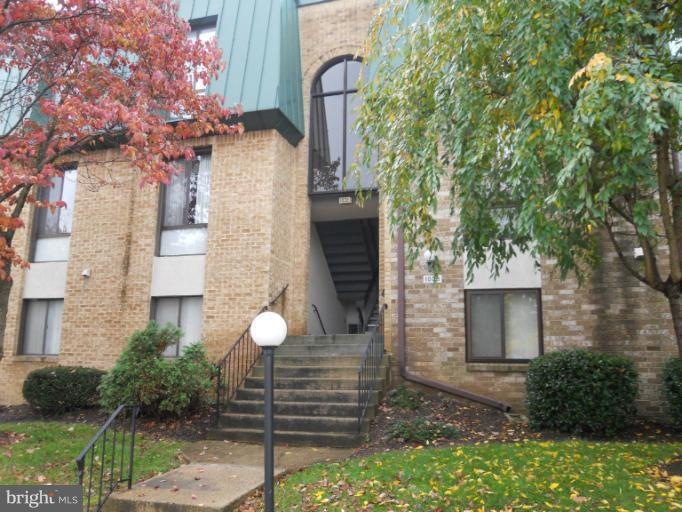 1008 Brinker Dr unit 201, Hagerstown, MD 21740 - photo 1