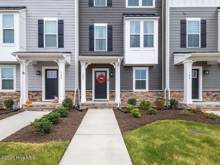 302 Lydia St, Moyock, NC_KWT_MelanieC (5