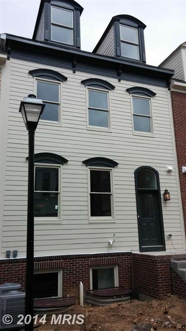 34 Maxwell Square, Frederick, MD 21701 - photo 1