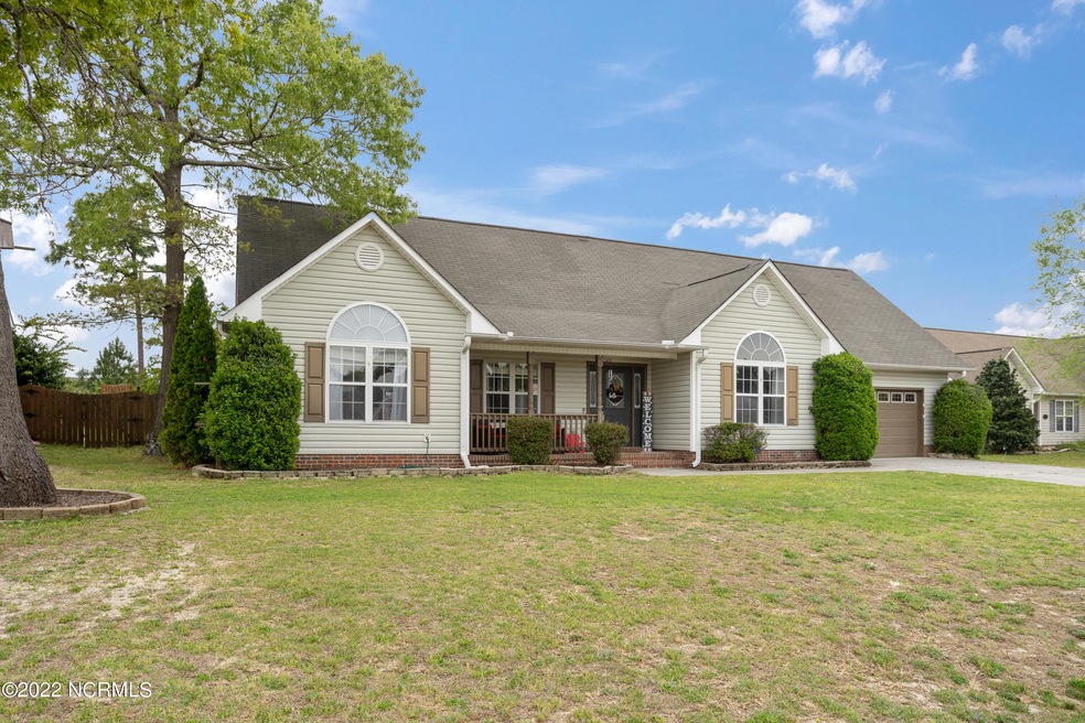 117 Harvest Moon Dr 16Apr2022_SB_09582