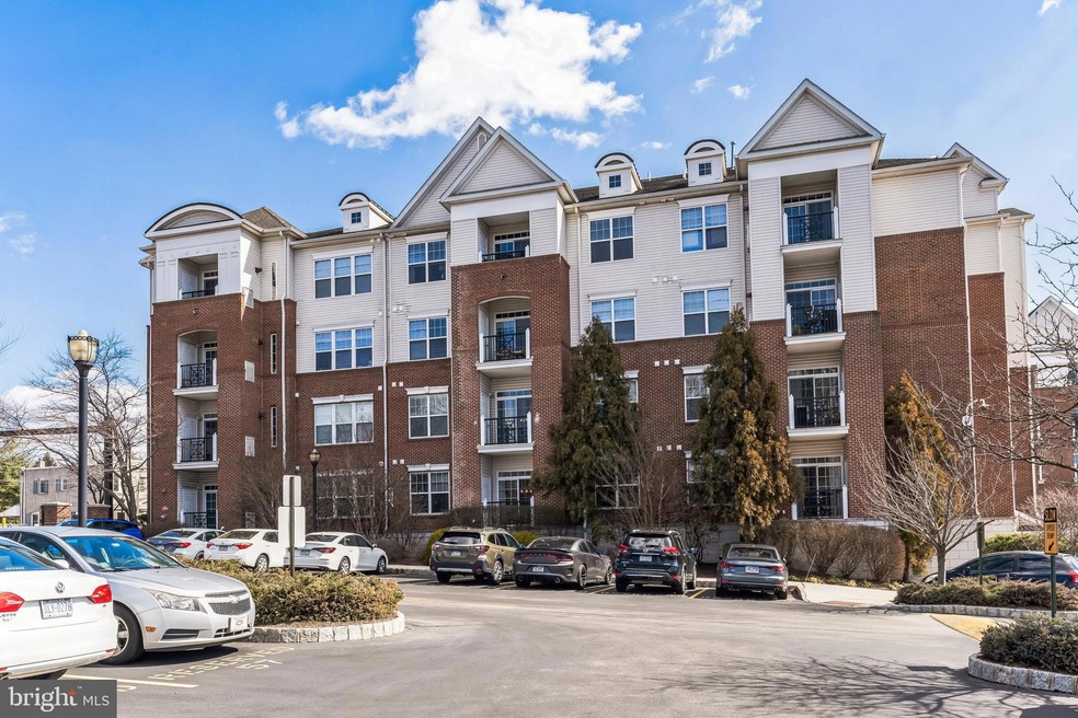 Grande at Riverview unit 3120, Conshohocken, PA 19428 - photo 1