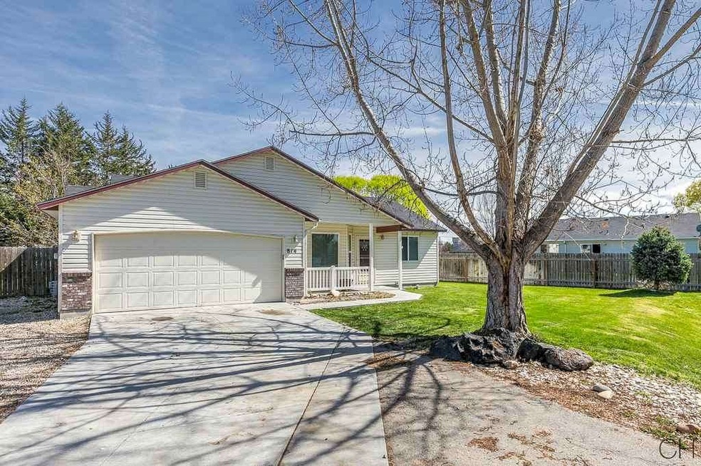 814 S Chestnut St, Nampa, ID 83686 - photo 1