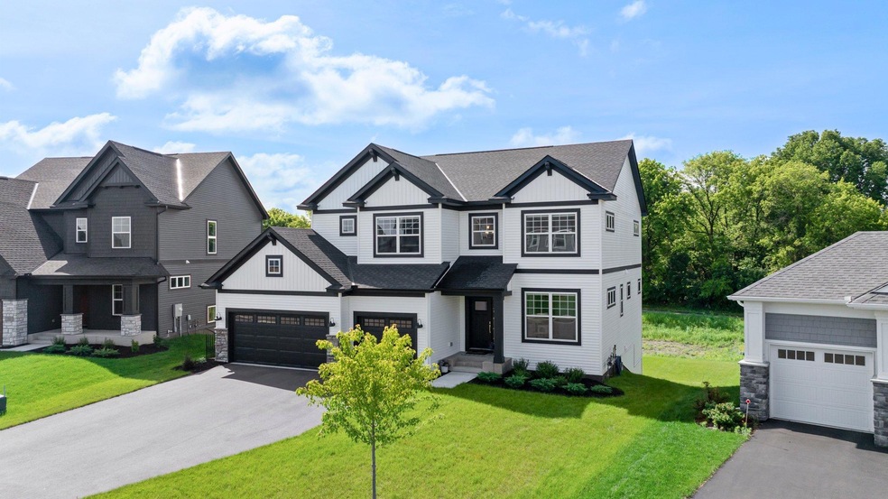 Pending $700,000 • Co-Listing Agent