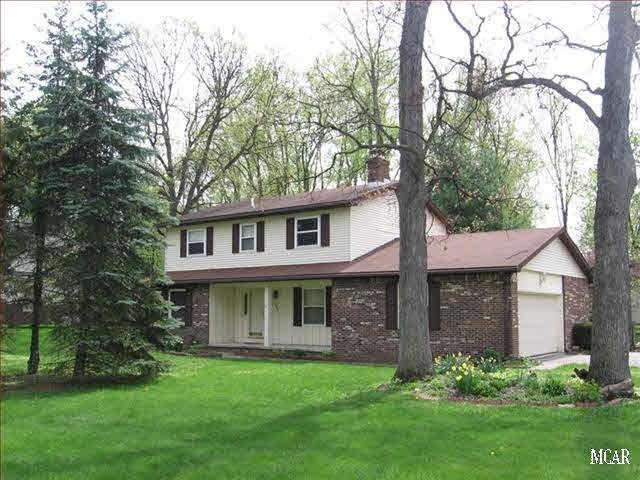 1369 Longfellow