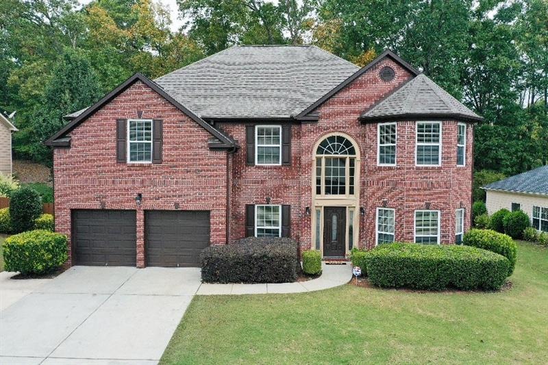 2929 Heritage Oaks Cir, Dacula, GA 30019 - photo 1