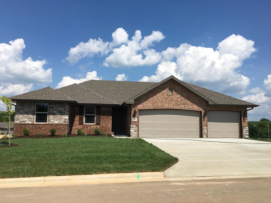 1670 N Feather Crest