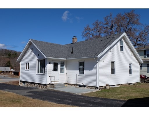 484 Charlton St, Southbridge, MA 01550 - photo 1