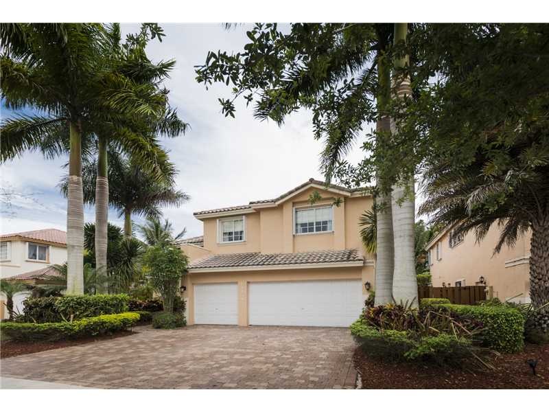 11154 NW 67th St, Doral, FL 33178 - photo 1