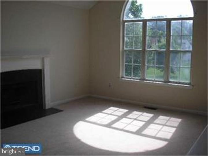 38 Powell Ct, Hightstown, NJ 08520 - photo 1