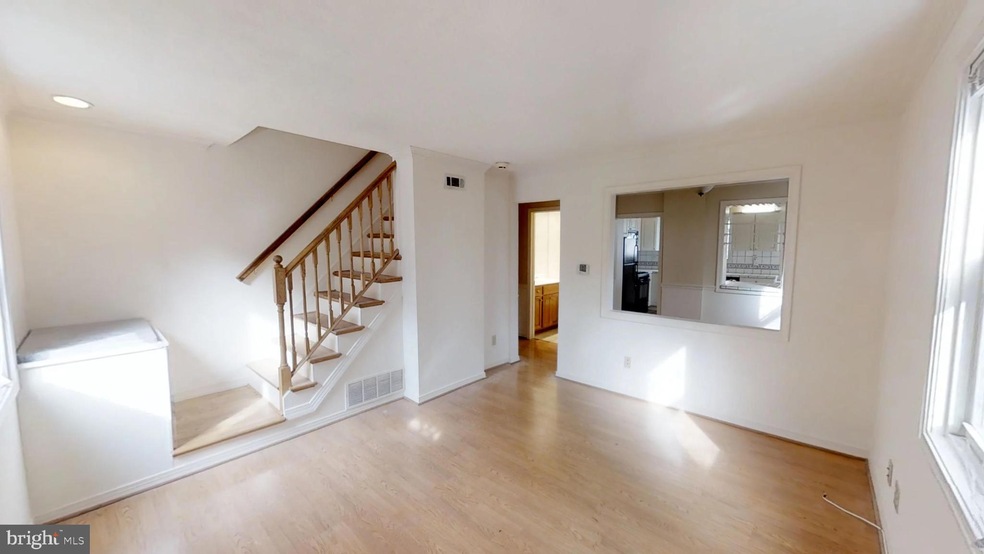 2132 Farrington Ave, Alexandria, VA 22303 - photo 1