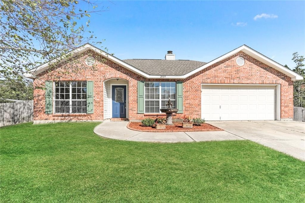 2009 Marple Ln, Slidell, LA 70461 - photo 1