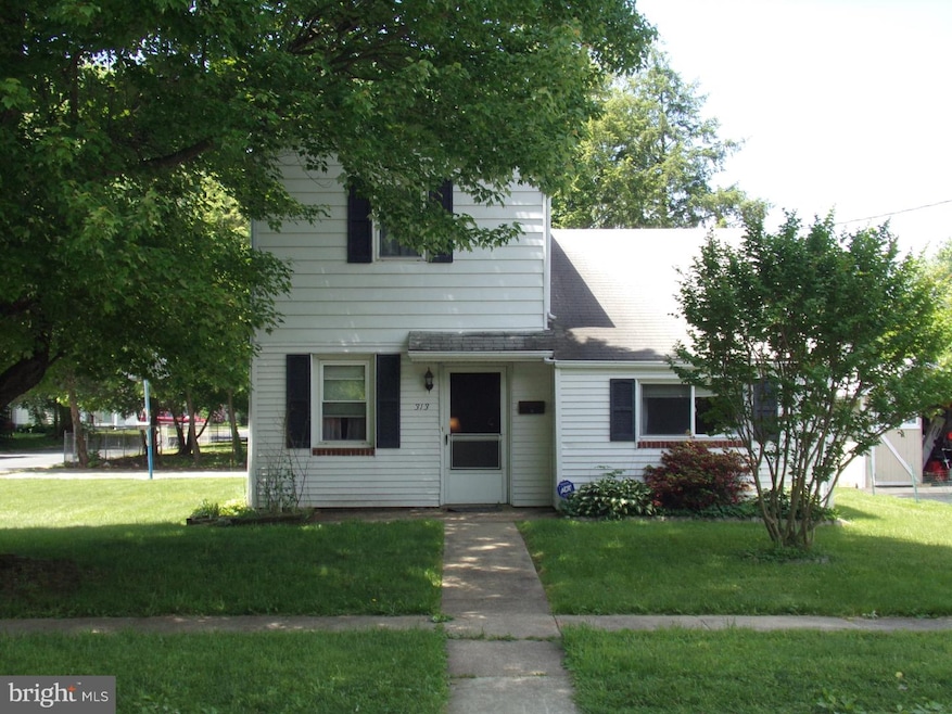 313 Brighton Ave, Wilmington, DE 19805 - photo 1